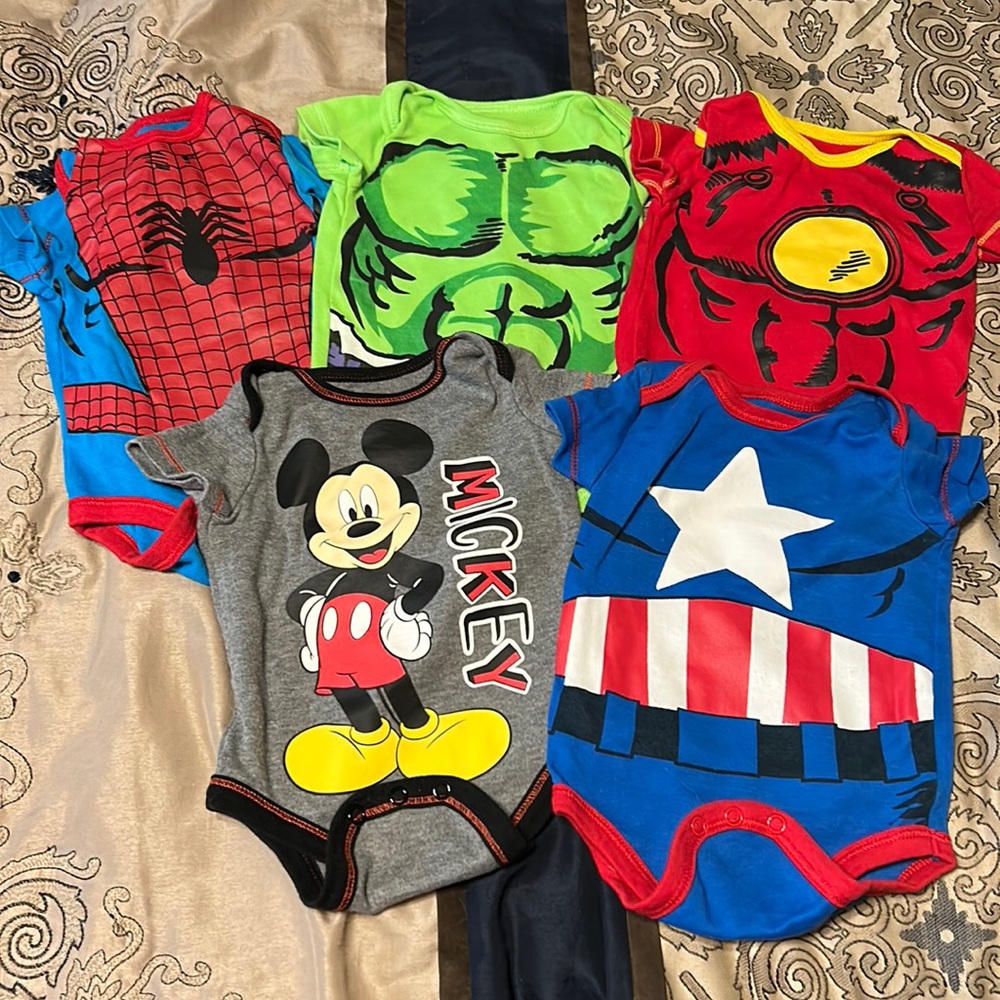 Boys 0-3m superhero onsies